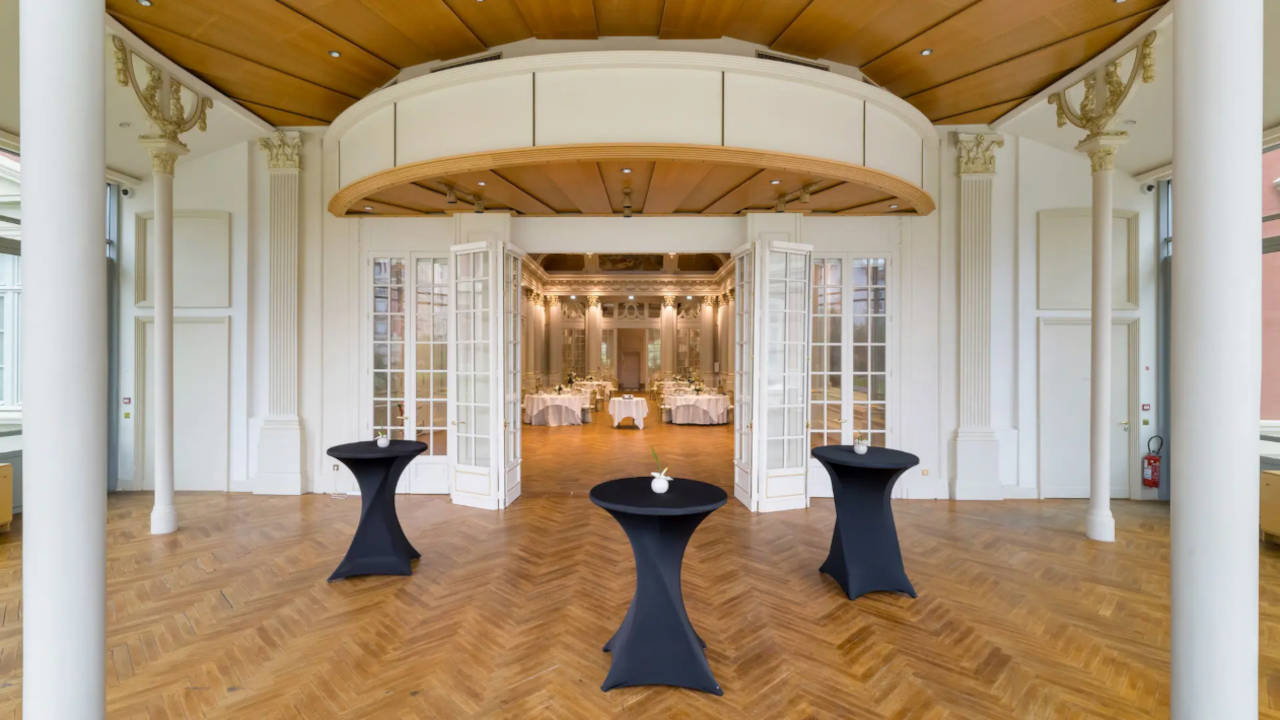 Hotel du Palais Meeting room winter garden three
